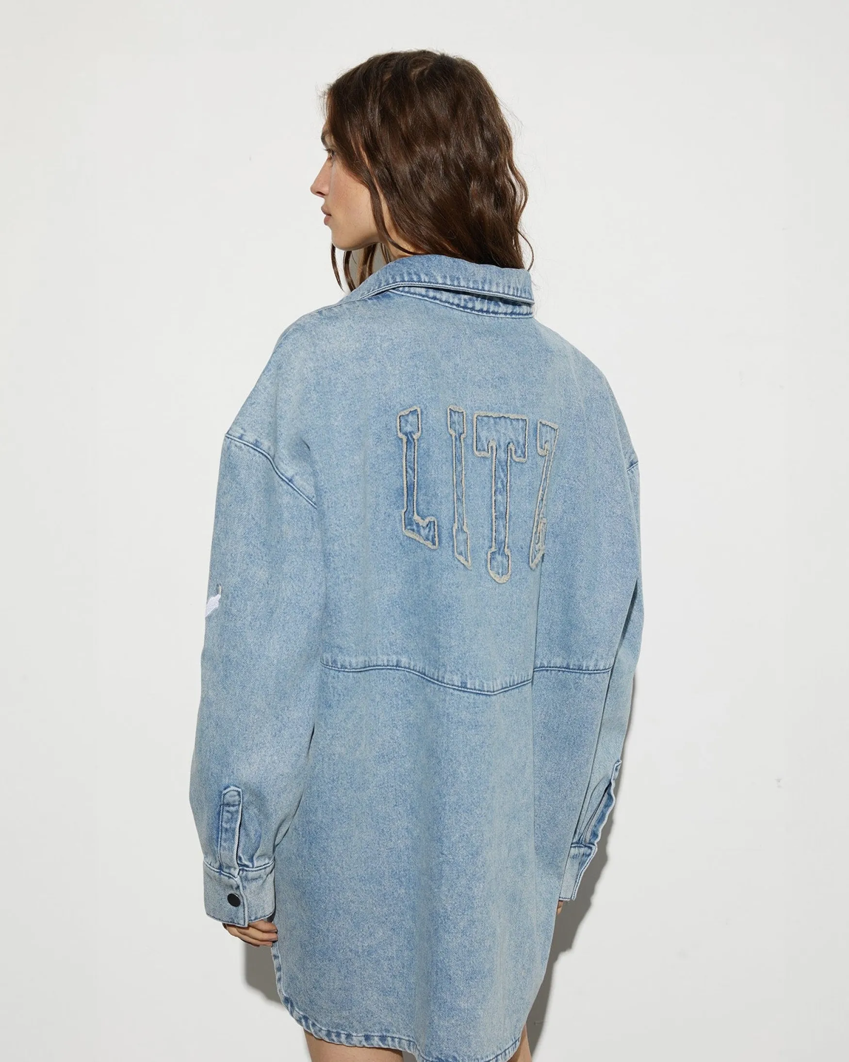 STIEGLITZ Luka Denim Blouse | Denim Blue^DAMES Jacks|Longsleeves, Blouses & Pullis